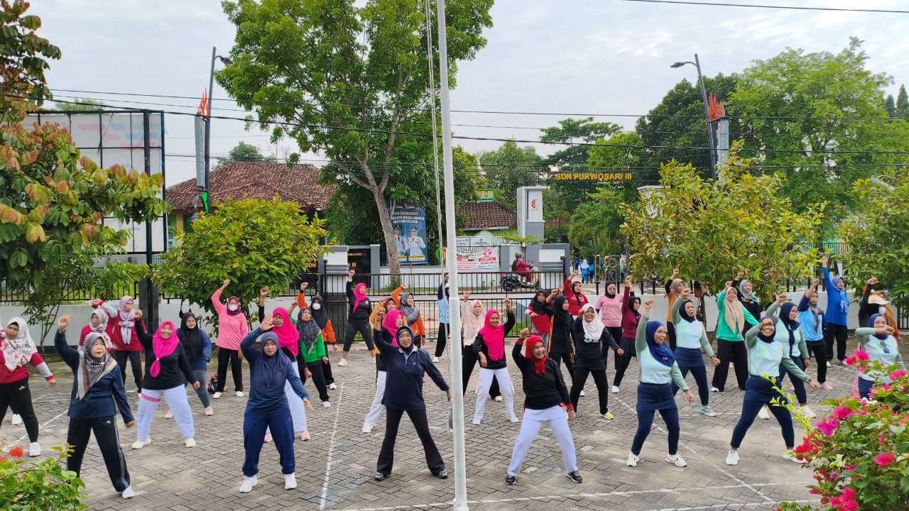 SENAM BMM (BAHAGIA, MAKMUR, MEMBANGGAKAN)