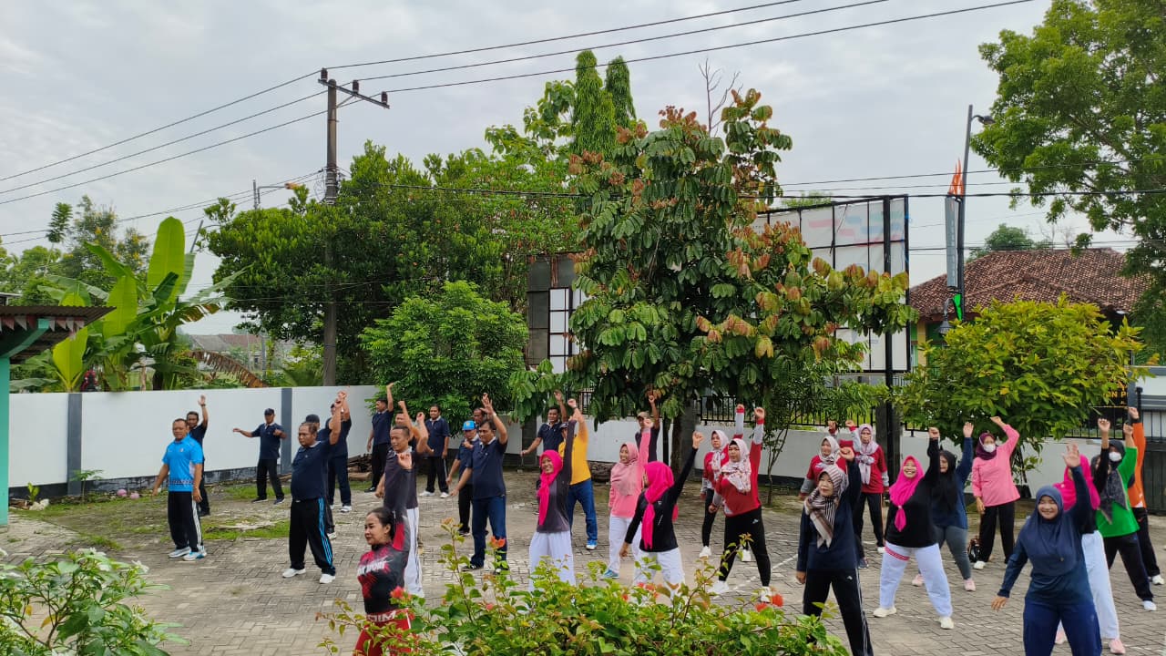 SENAM BMM (BAHAGIA, MAKMUR, MEMBANGGAKAN)