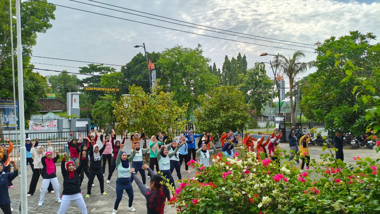 SENAM BMM (BAHAGIA, MAKMUR, MEMBANGGAKAN)